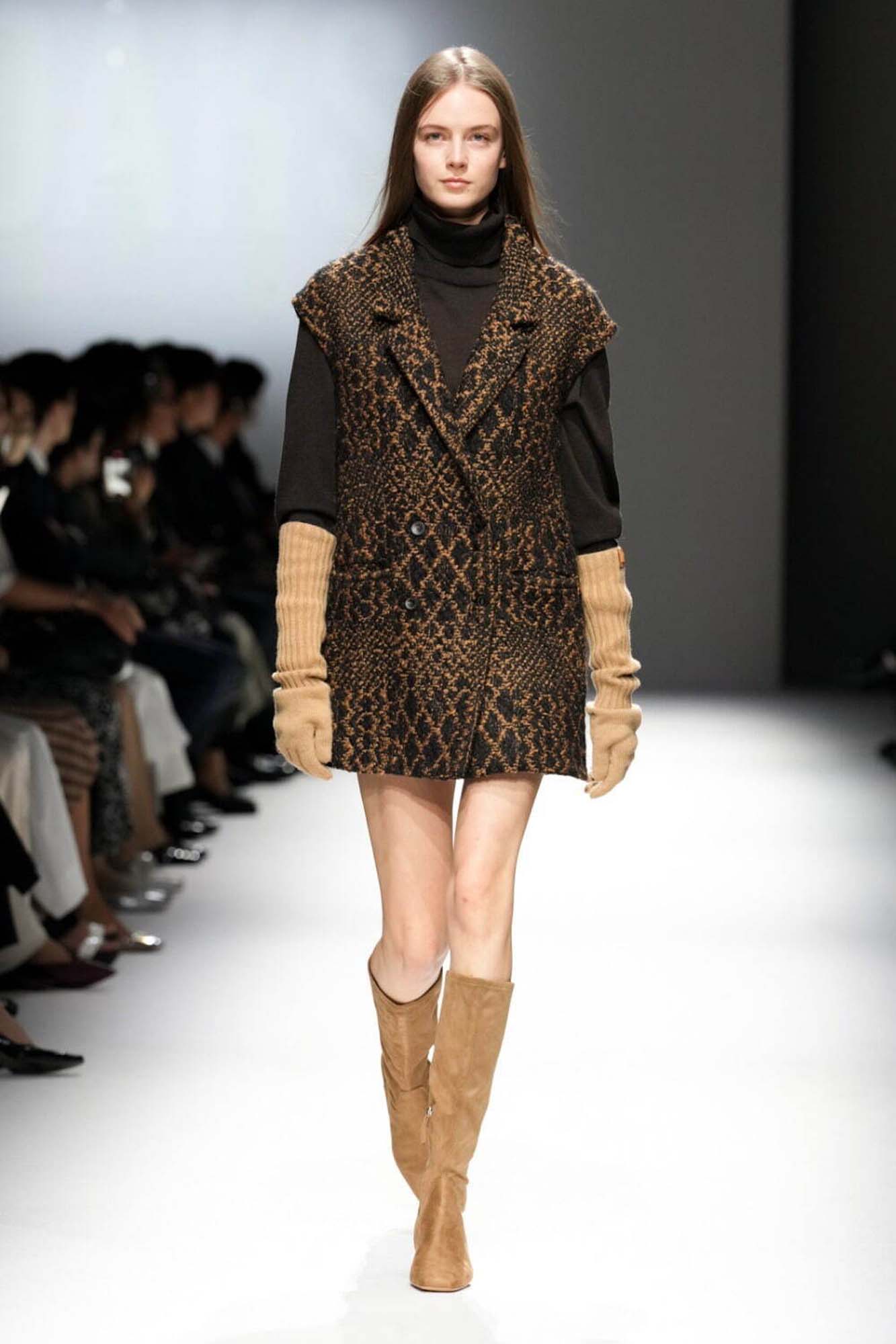 Daks | AW24