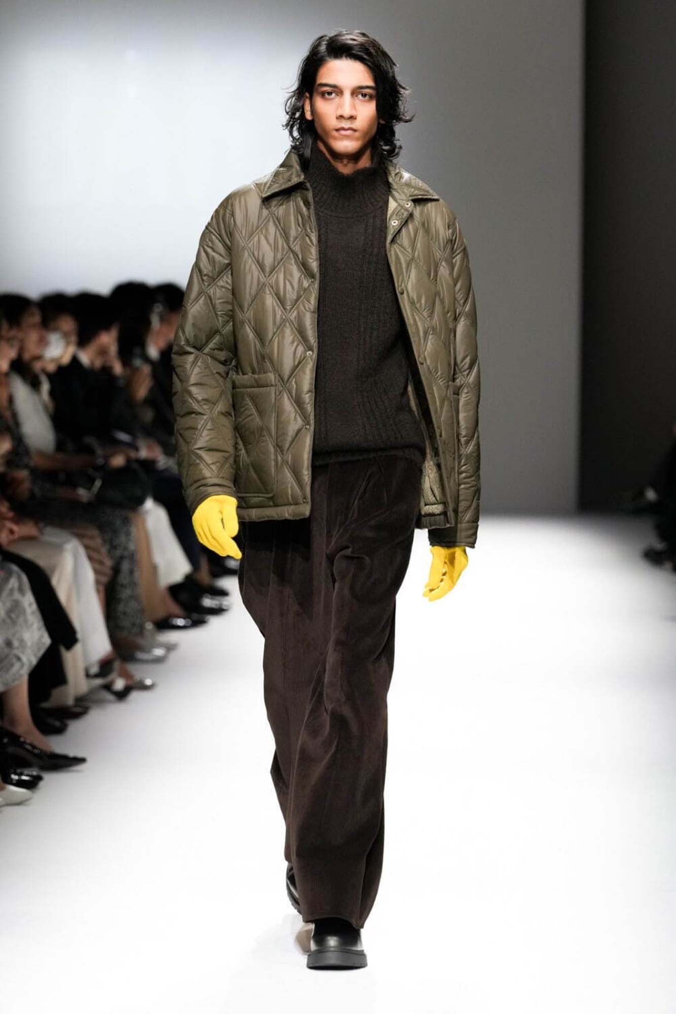 Daks | AW24