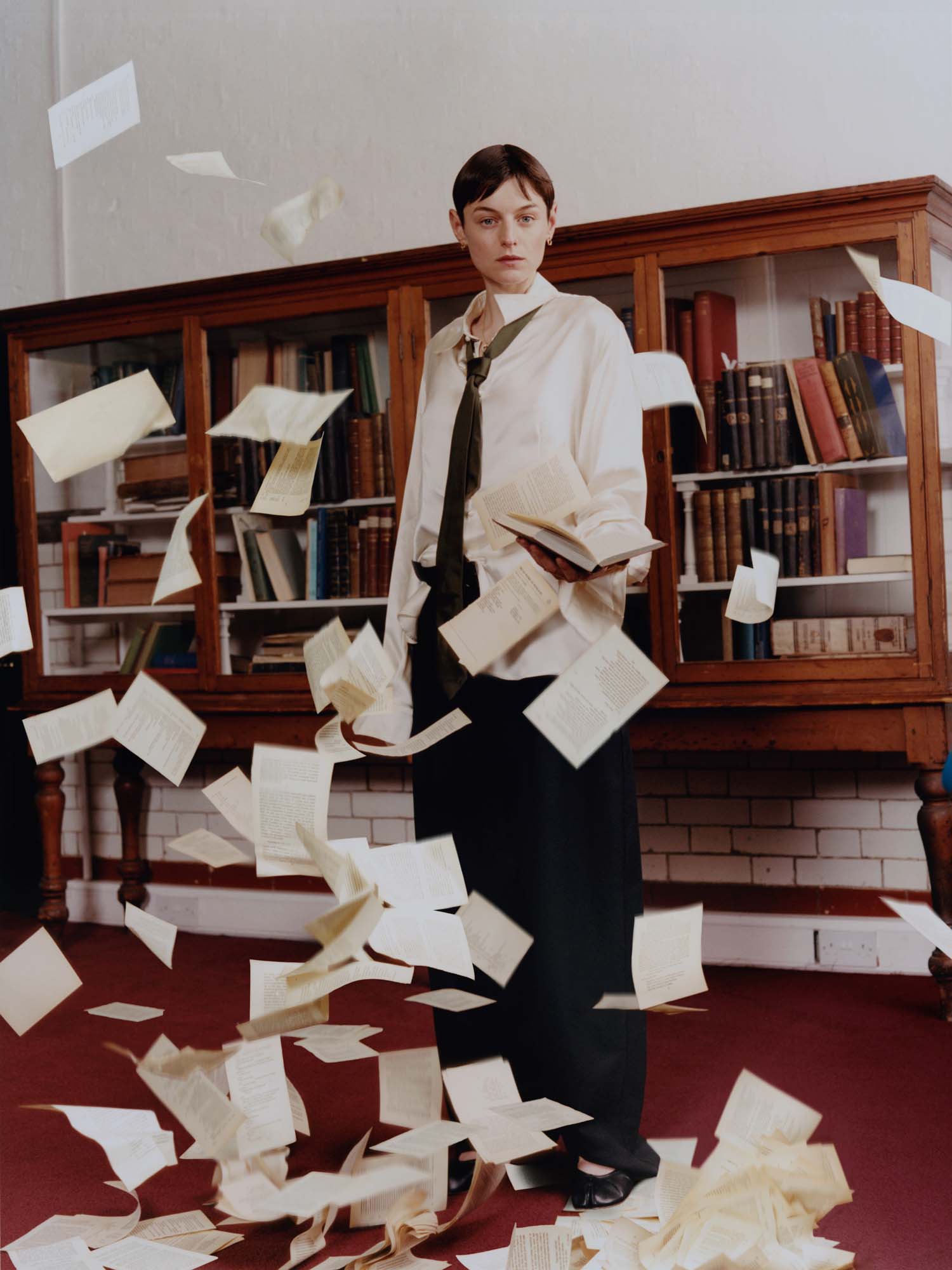 Modern Weekly Style | Emma Corrin