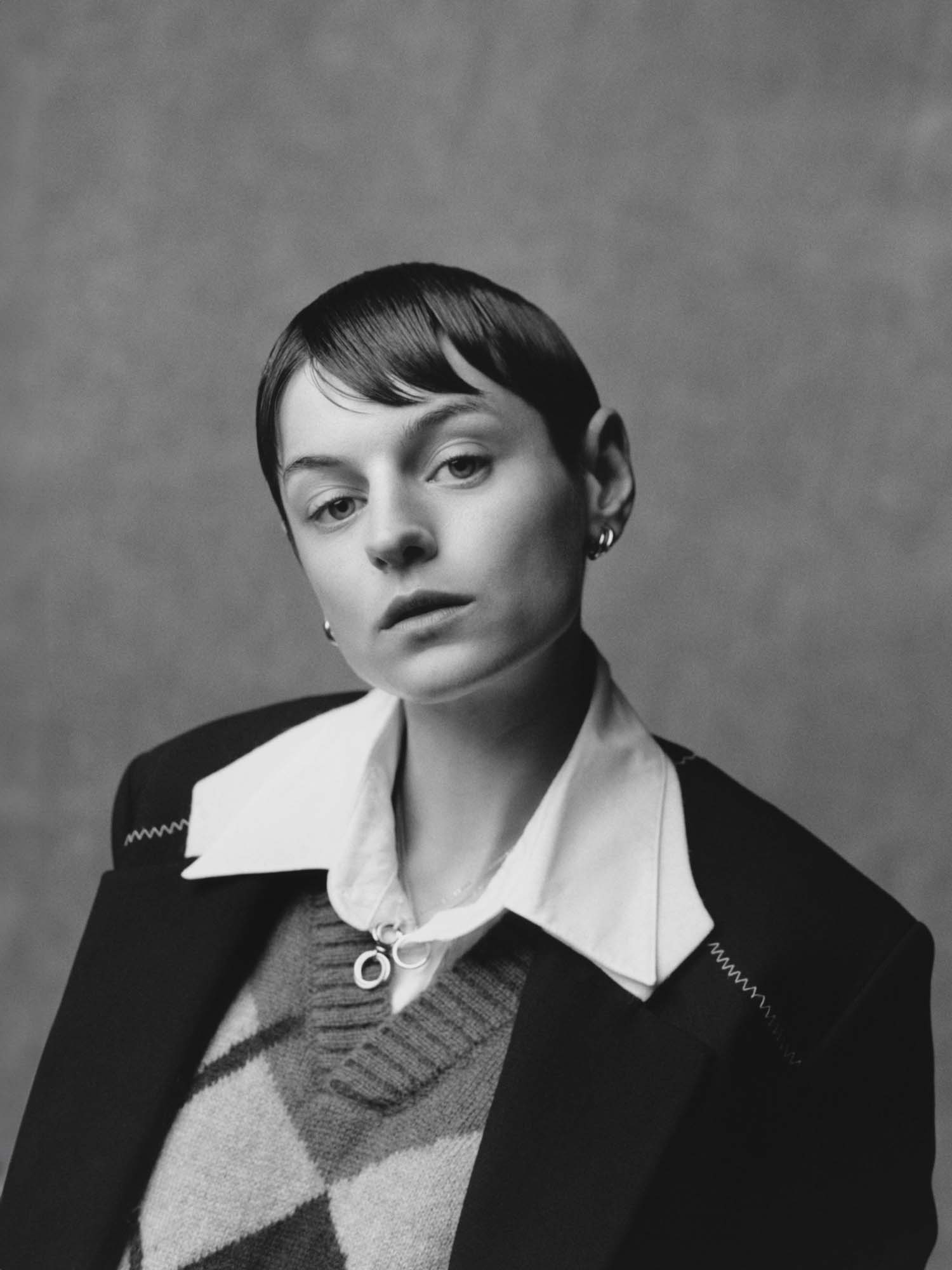 Modern Weekly Style | Emma Corrin