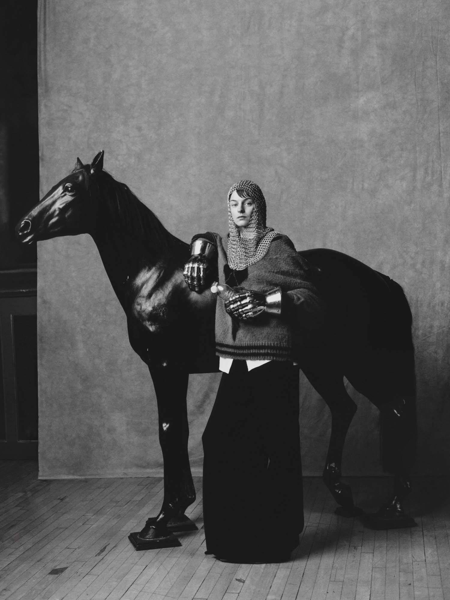 Modern Weekly Style | Emma Corrin