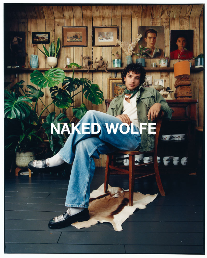 Naked Wolfe | MW