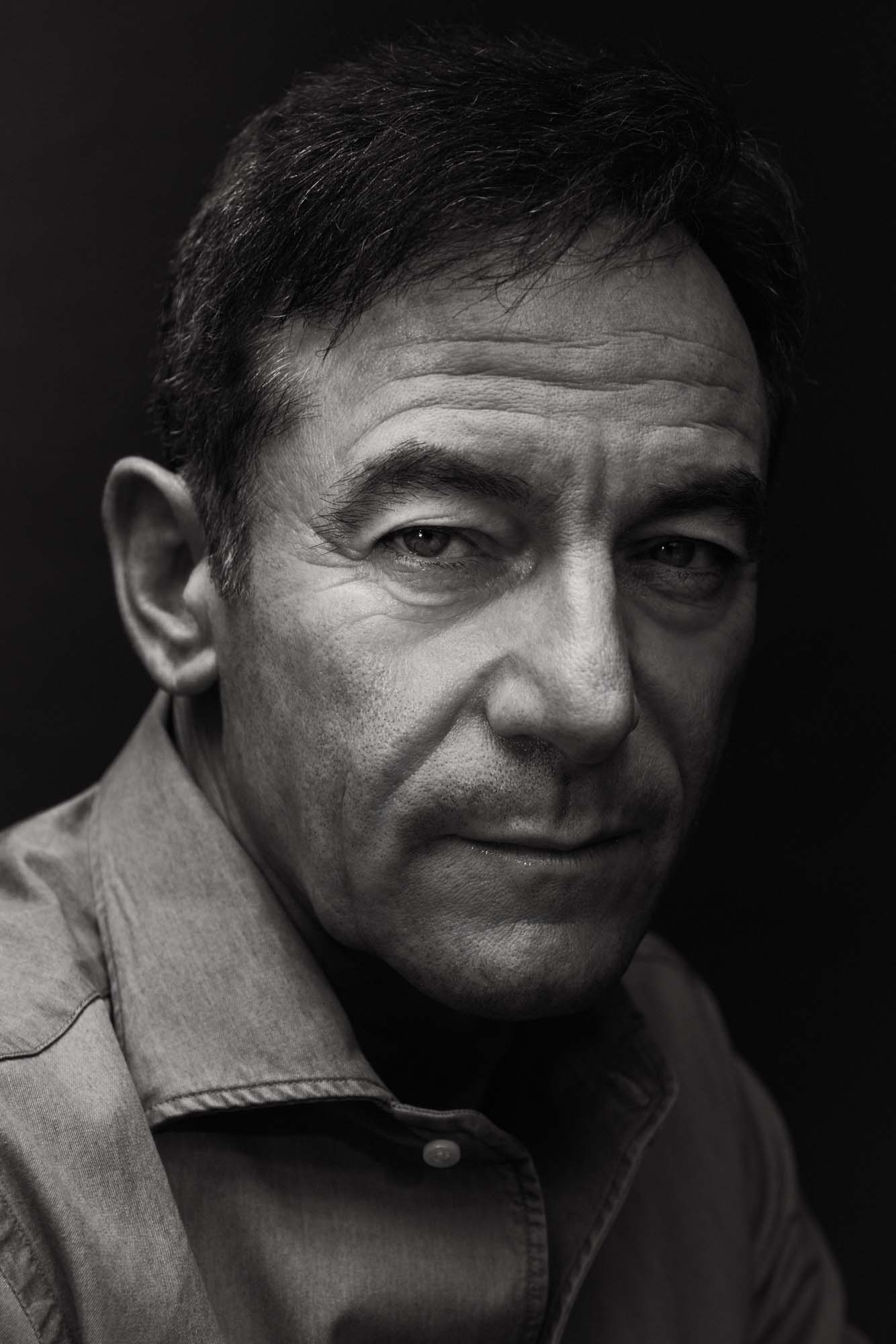 Schon! Magazine | Jason Isaacs
