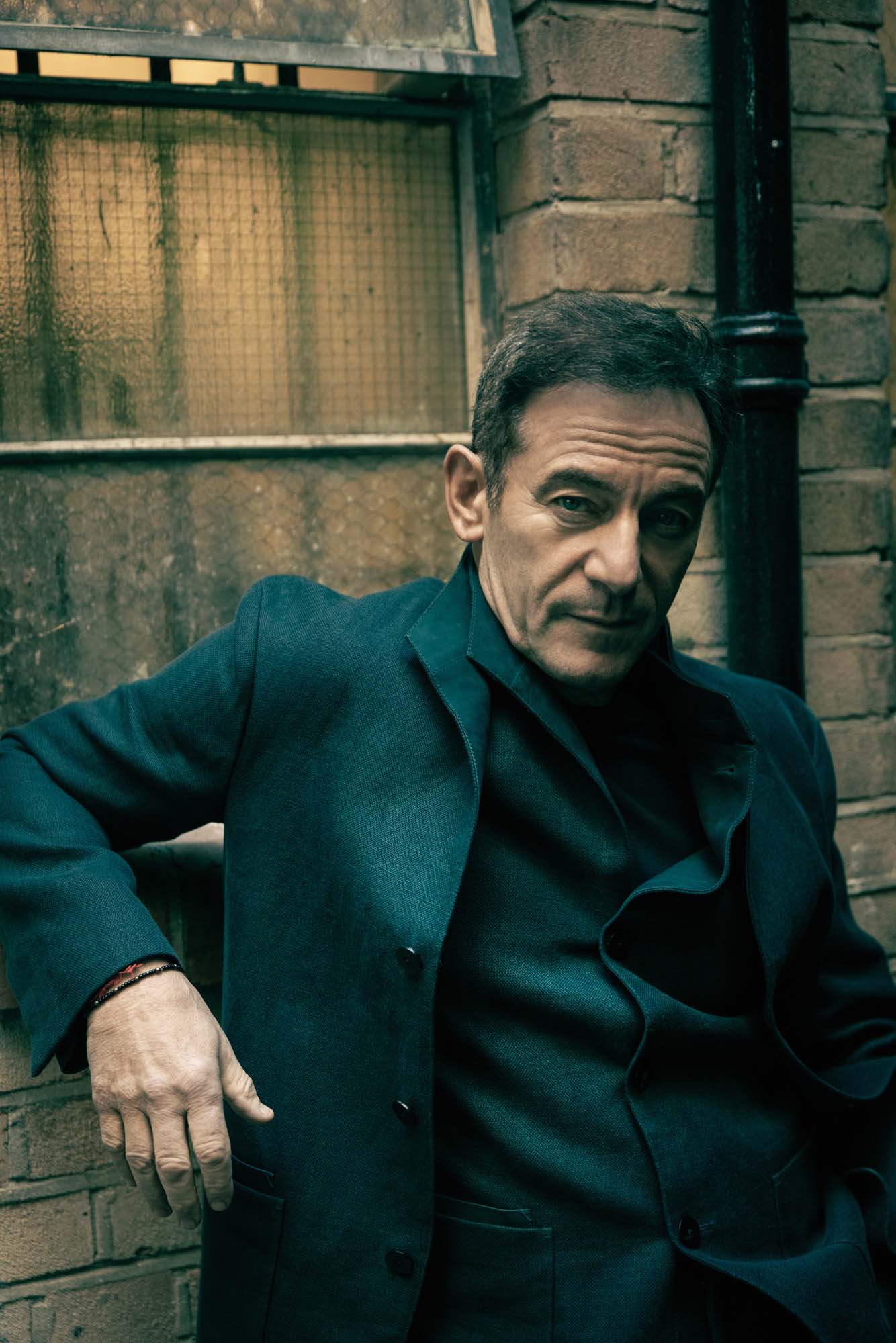 Schon! Magazine | Jason Isaacs