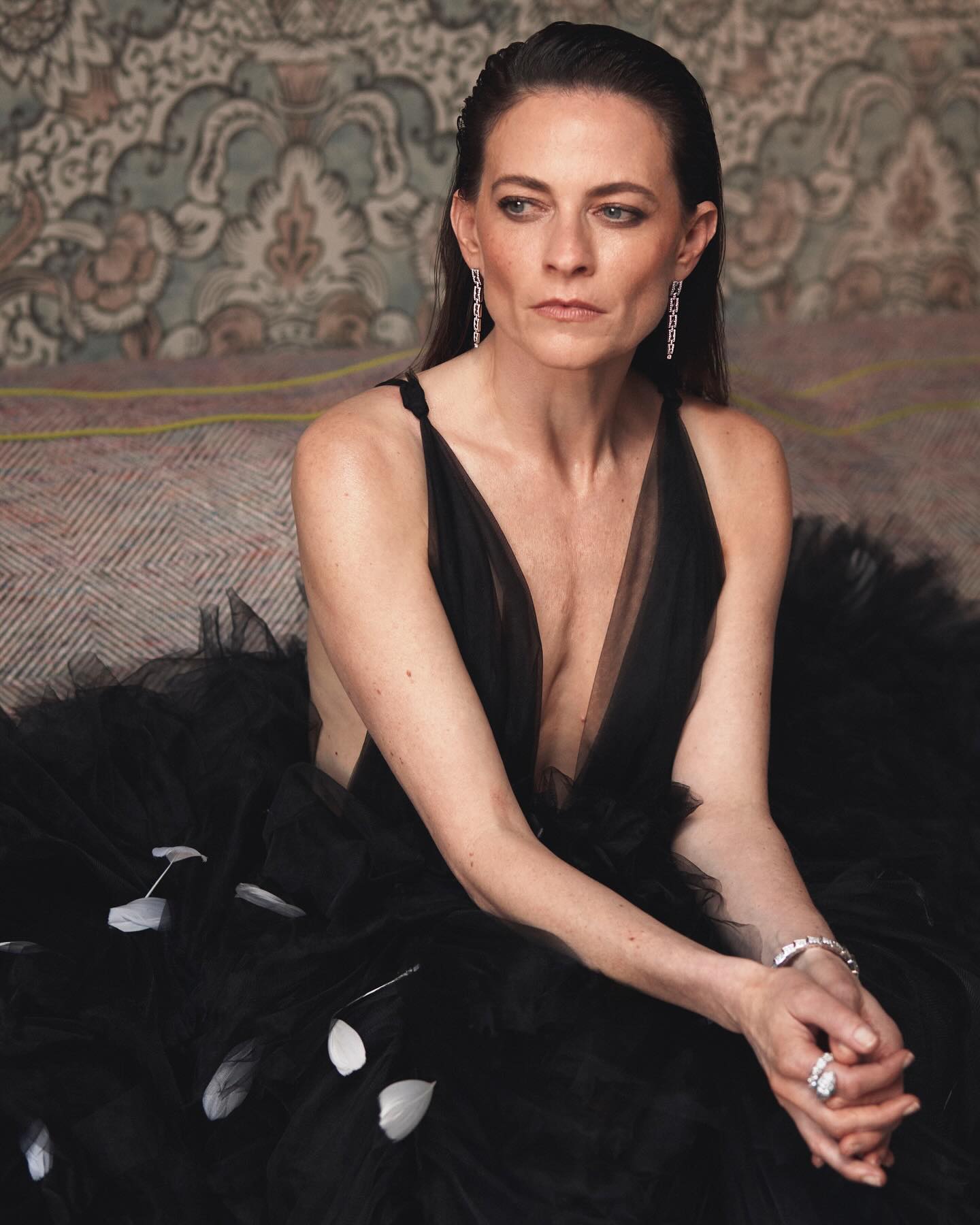 Lara Pulver | Mobland Press