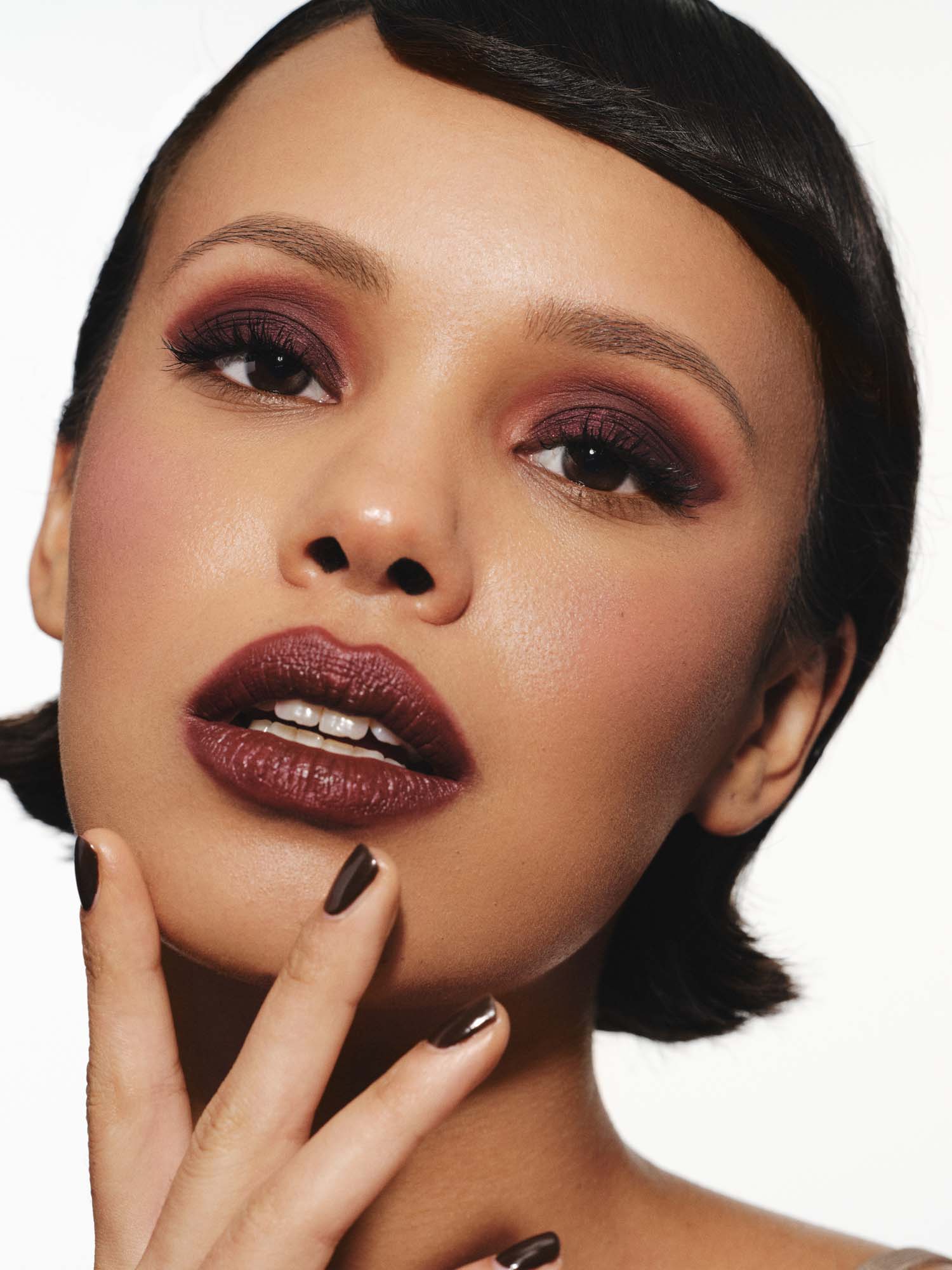ELLE | Armani Special | Alisha Boe