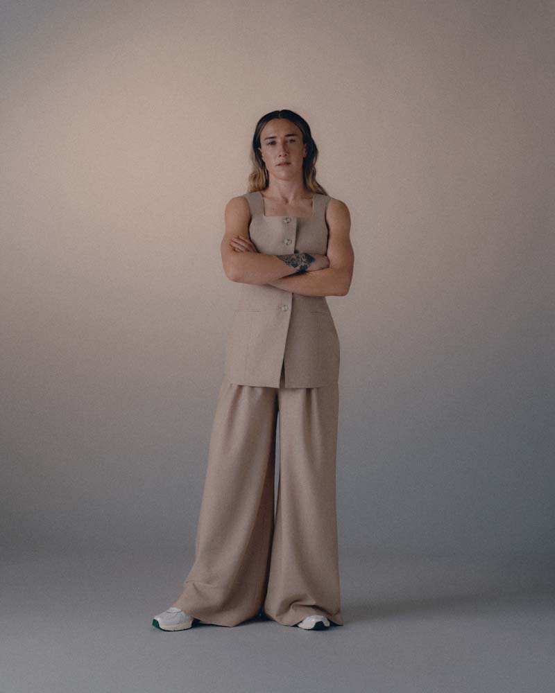 Aligne | Lucy Bronze