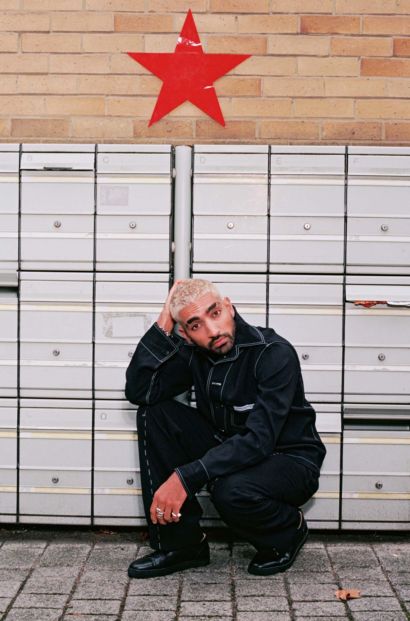 Polyester Zine | Mawaan Rizwan