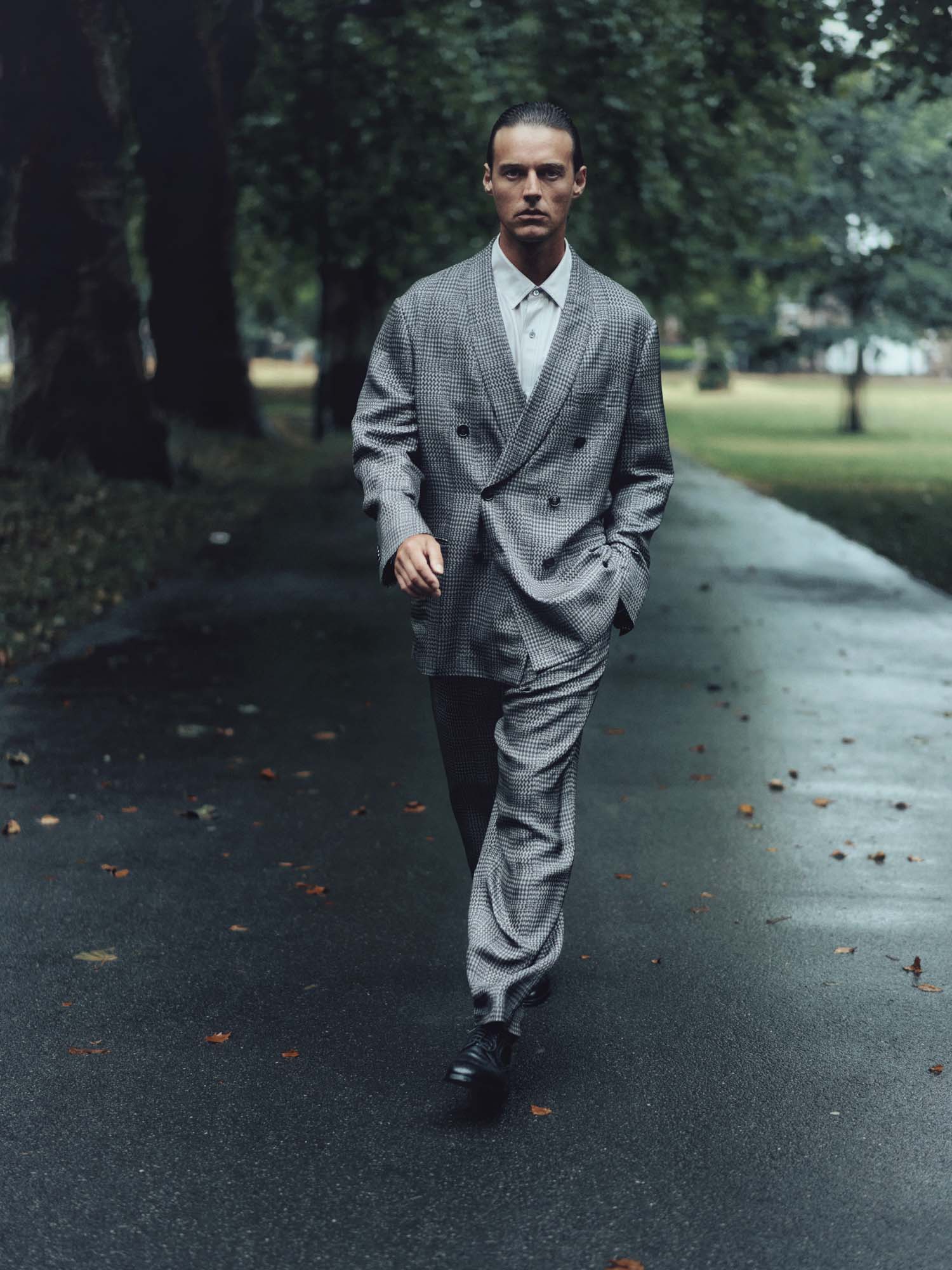 Les Hommes Publics | Robbie Wadge