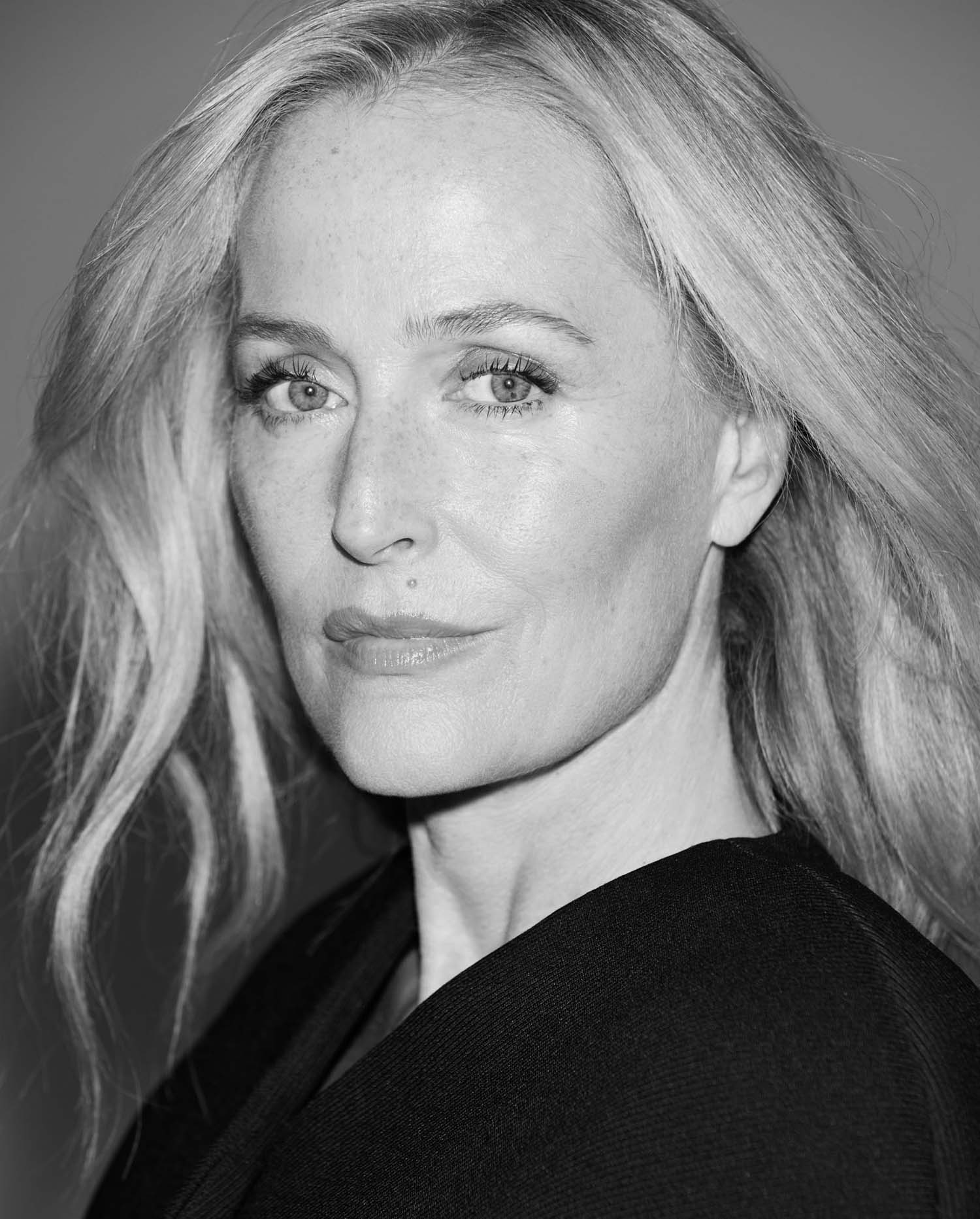 Vogue Polska | Gillian Anderson