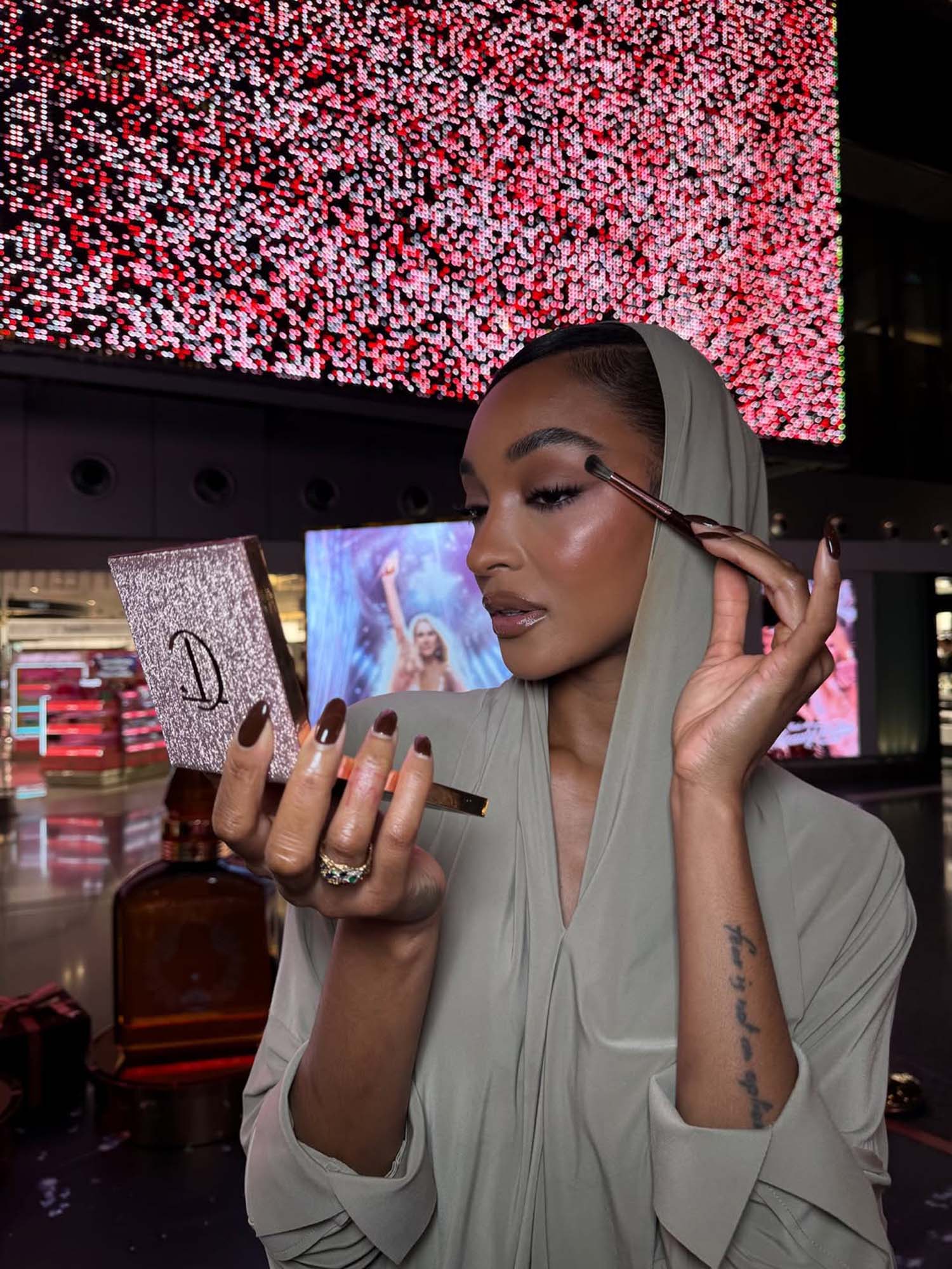 Jourdan Dunn | Charlotte Tilbury