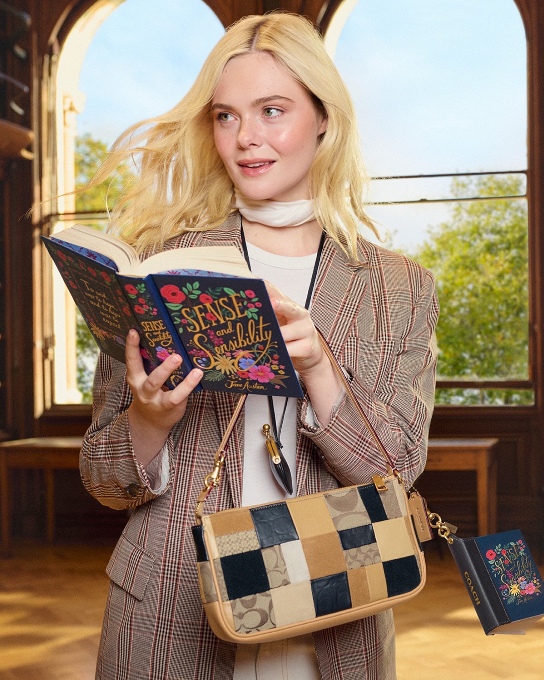 Coach | Elle Fanning