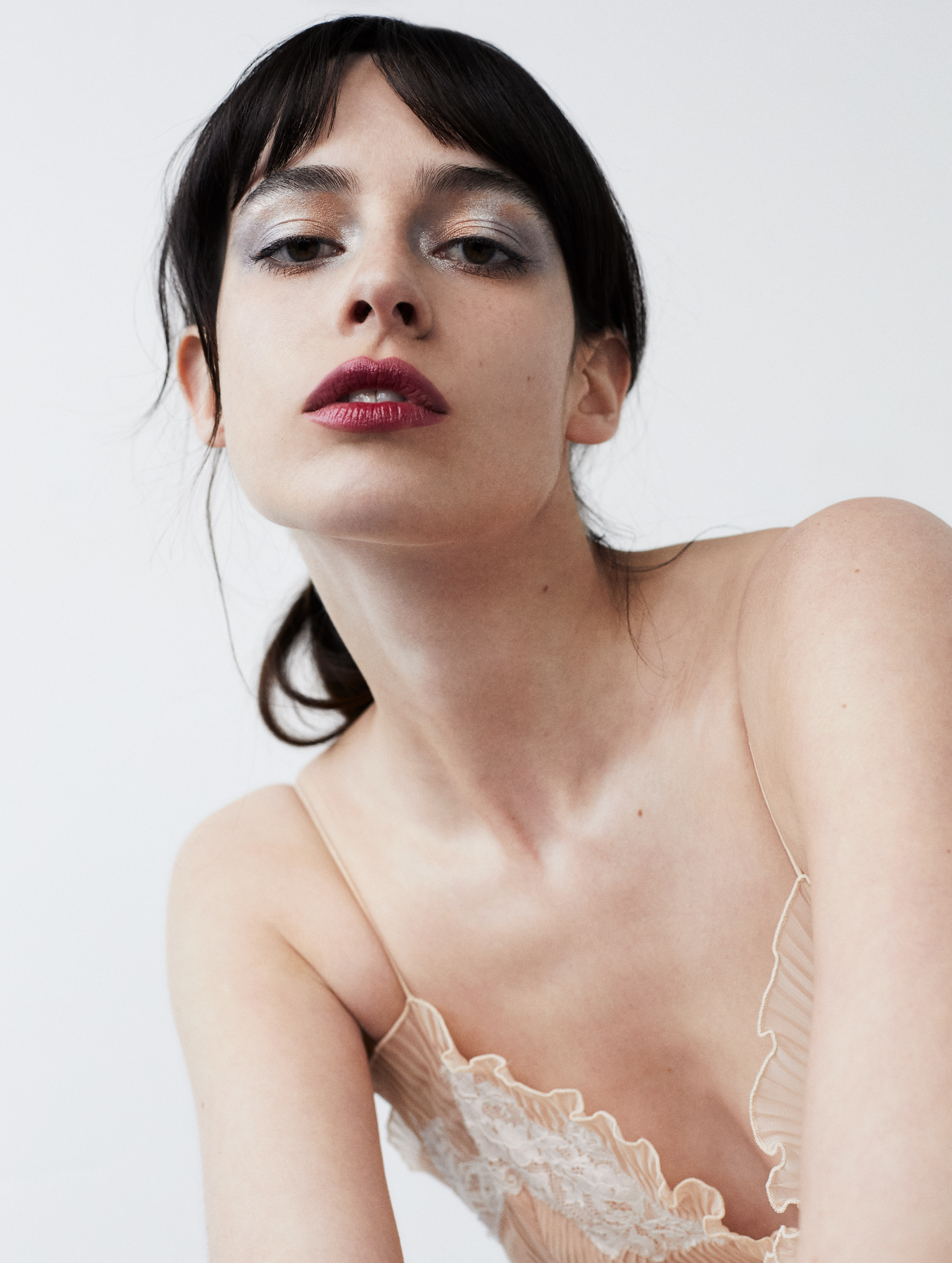 Glass | Chanel Beauty