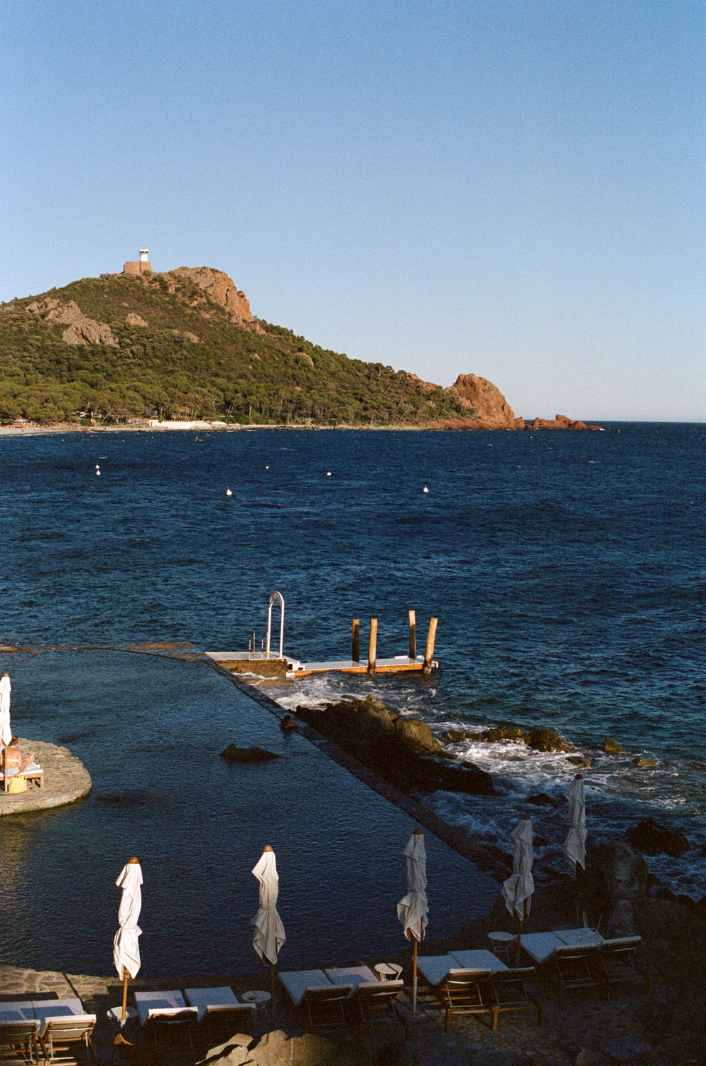 Les Roches Rouges