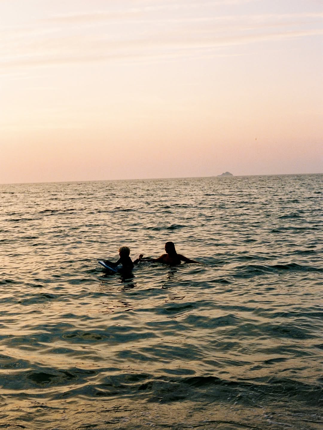 Molly & Eben | Sennen Cove